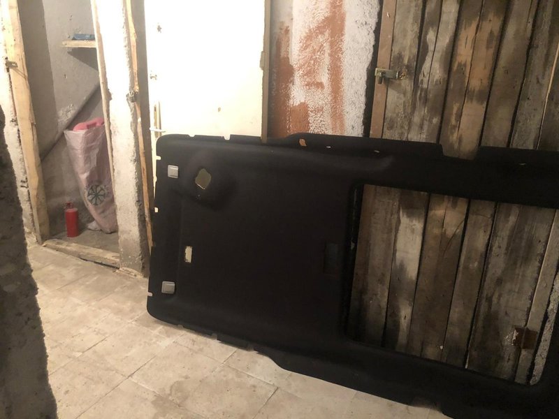 İÇ TAVAN DÖŞEMESİ SİYAH