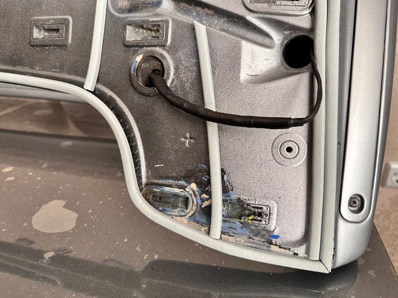 İMPREZA 2001-2007 OEM STI PLASTİK SPOİLER(ORİJİNAL)