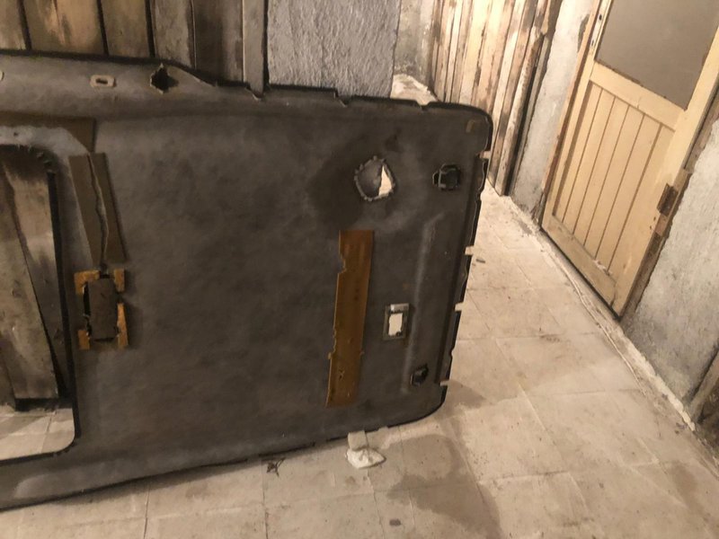 İÇ TAVAN DÖŞEMESİ SİYAH