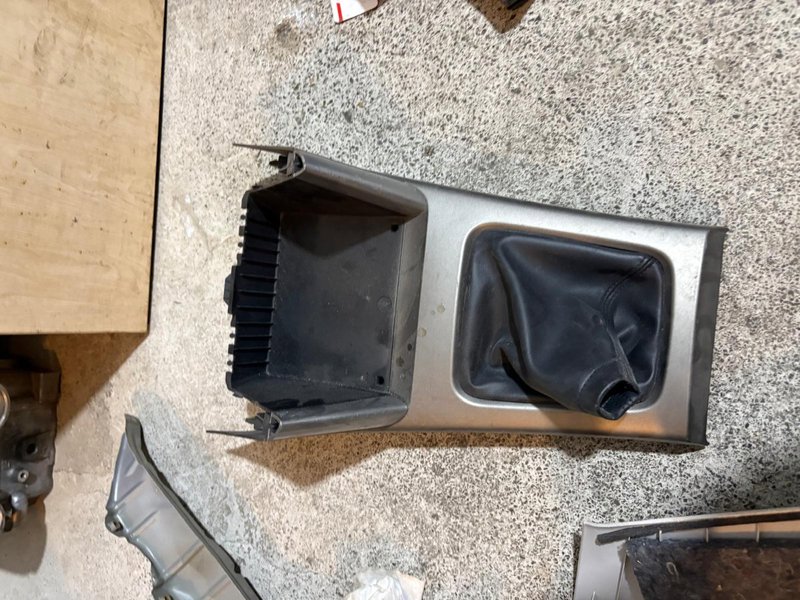 impreza konsol vites