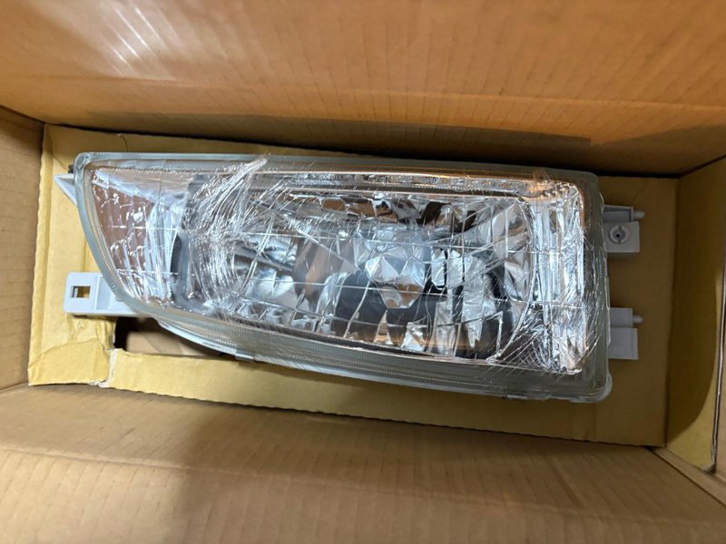 subaru impreza gc8 far sağ